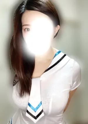 秋月ふうか