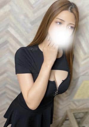 桐谷なぎさ