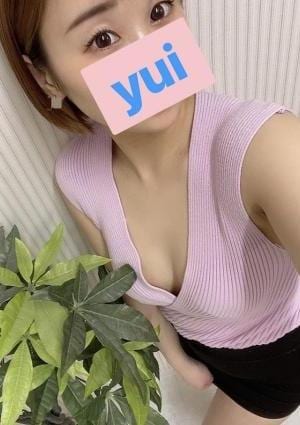 川栄ゆい