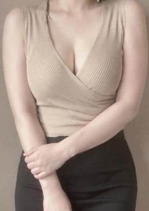 酒井もこ
