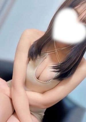 高梨もえ