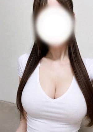 百瀬ゆあ