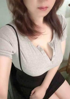 彩木まいか