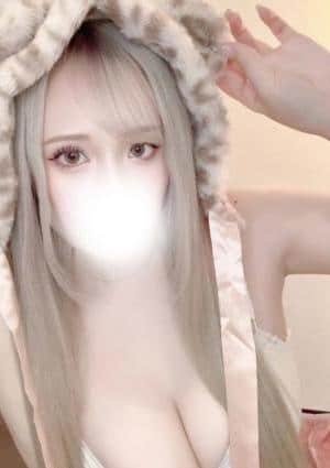 ももあ
