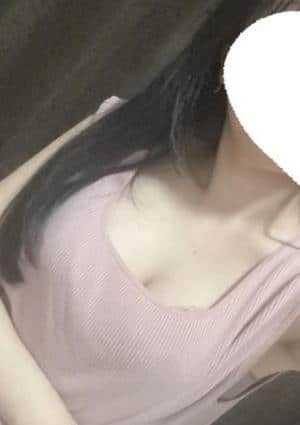 橘 ひな