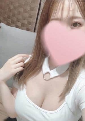 友坂えみり