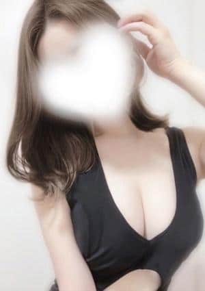 桃瀬ひなみ
