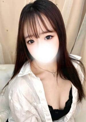 水原まいか