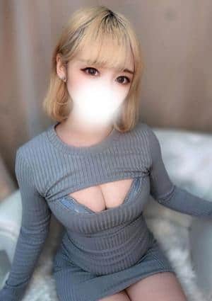 水城ゆあ