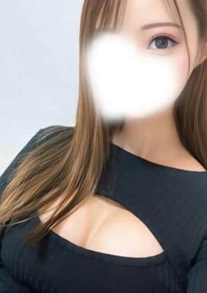 篠田くるみ