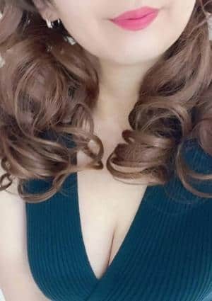 宮脇えみ