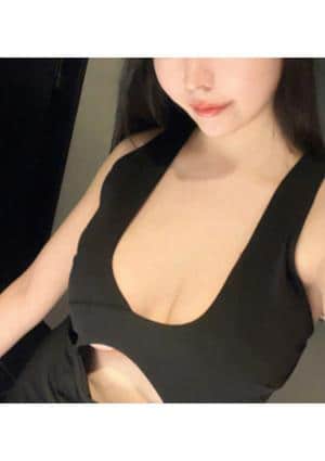 新田りさ