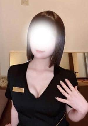 絢瀬 めい