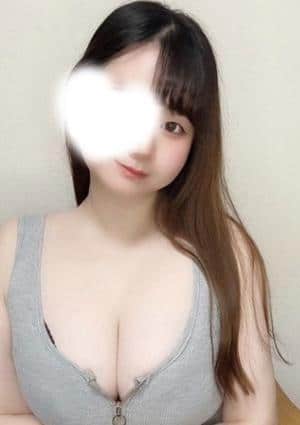 板倉ろあ