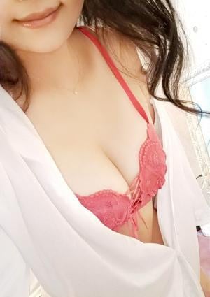 南 ひなこ