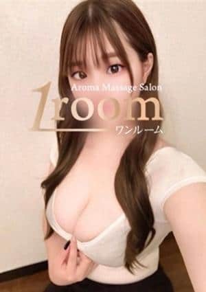 秋山 ゆう