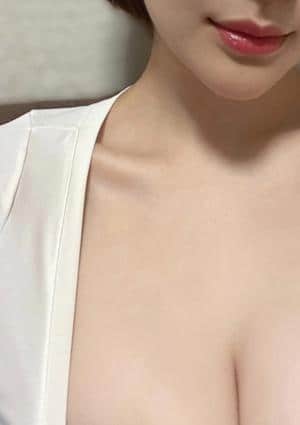 長澤ひな