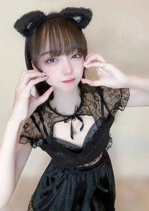 安室みかさ
