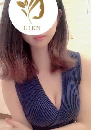 椎名ナギ