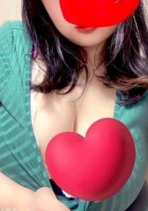 宮乃ゆな
