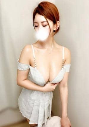愛沢ゆう