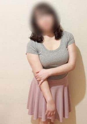 里見りな