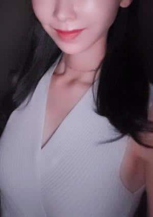 綾瀬みか