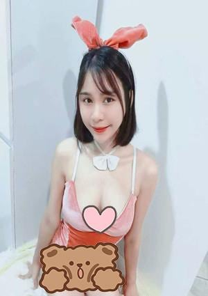 ひとみ