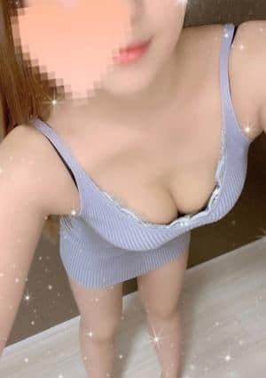せりな