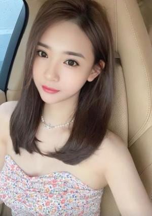 新人あこ