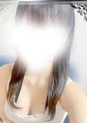 成宮さとみ