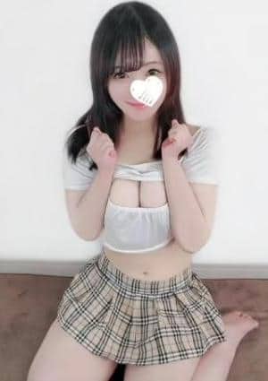 芦田 まりな