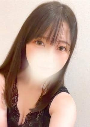 小川 あやな