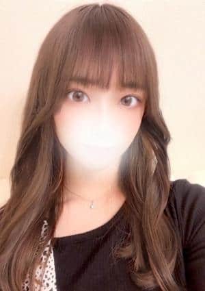 板野 ともみ