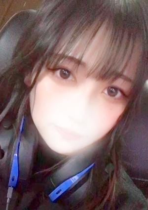 綾部 まりあ