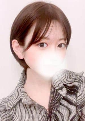 夏目 るな