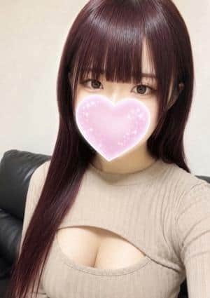 川村ゆあ