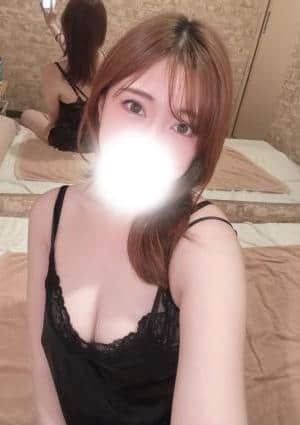 椿れな