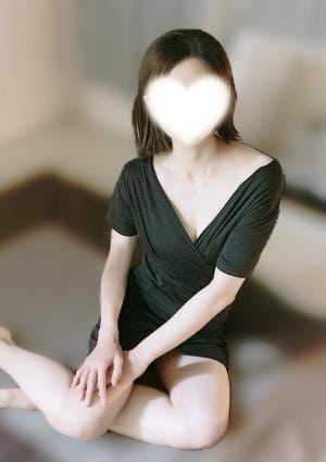 黒木えりな