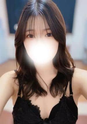 朝霞りお