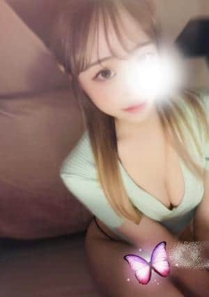 雨宮かえで