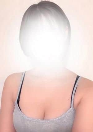綾瀬れいな