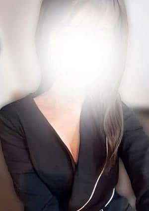 倉木しおり