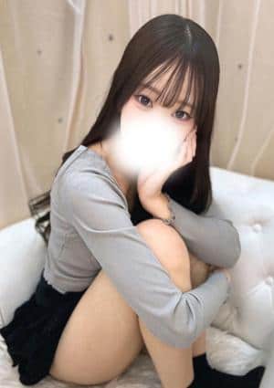 小春ゆみ