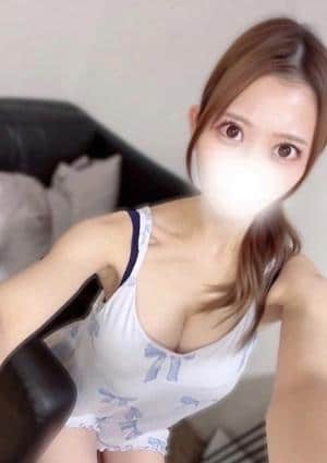 愛咲 てぃな