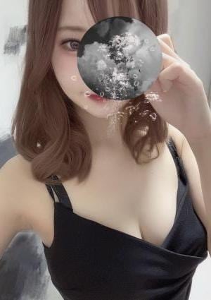 南かれん