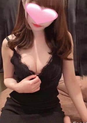 綾瀬 みお