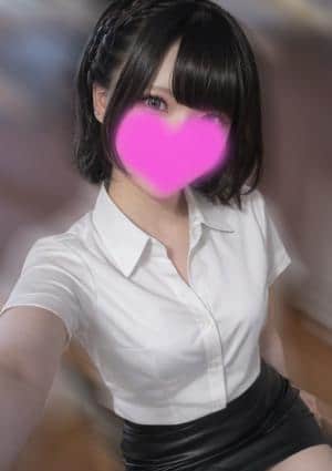 小川 ひなの