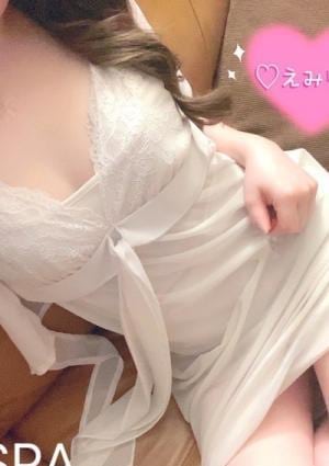 望月えみり