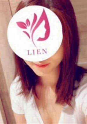 吉岡 莉子